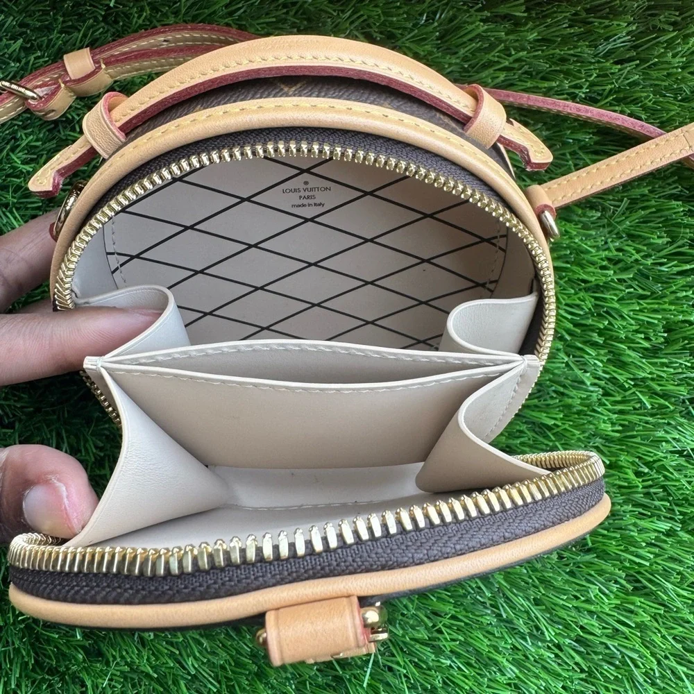 Louis Vuitton Mini Boite Chapeau